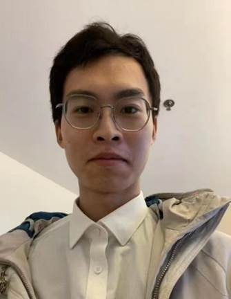 人穿着衬衫
AI 生成的内容可能不正确。